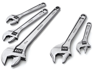 Adjustable Wrenches - Unclassified Product Family 2.125 in 18 in Nickel Plated