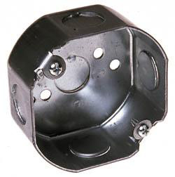 8125 OCTAGON BOX 4   -1/2 KO