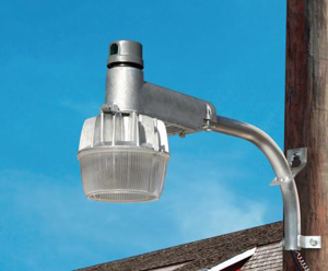 Cooper Lighting Solutions RMA Series Cantilever Style Arms for Wood Poles Aluminum