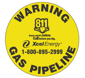 Das Manufacturing Xcel Curb Markers Black on Yellow Warning Gas Pipeline 4 in