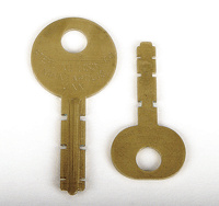 Sterling Locks Senior Padlock 407 Keys Brass