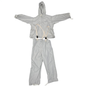 Hubbell Power Chance Conductive Suits Large White Stainless Steel