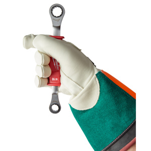 Milwaukee Ratcheting Box Wrenches 9/16 x 3/4 in 12 Point 9-5/8 in Insulated