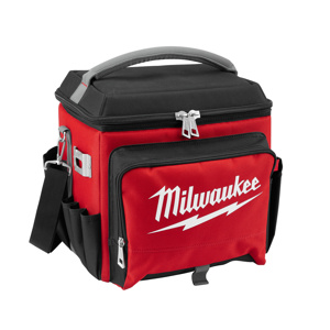 Milwaukee Coolers 21.65 liquid quarts 11.1 x 13.77 in Red