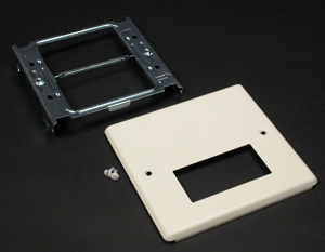 Wiremold 4000 Series Raceway Faceplate - 2 Gang, 1 Rectangular 2 Gang