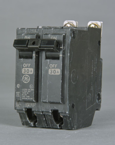 ABB Industrial Solutions Q-Line TXQB Series Molded Case Bolt-on Circuit Breakers 20 A 120/240 VAC 65 kAIC 2 Pole 1 Phase