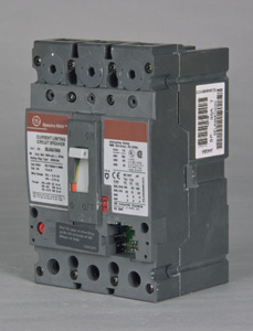 ABB Industrial Solutions Spectra RMS™ SE Series Motor Circuit Protector Interchangeable Trip Molded Case Circuit Breakers 100 A 600 V 3 Pole