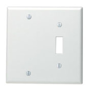 Leviton Standard Blank Toggle Wallplates 2 Gang White Thermoset Plastic Box