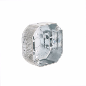 153 4OCT-BX STL 1-1/2D 1/2KO RACO