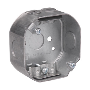Eaton Crouse-Hinds 3-1/2 in Octagon Outlet Boxes with Clamps