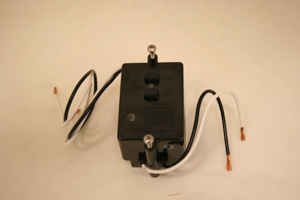 Southwire 01890 Series Panel Box GFCIs 20 A 5-20R Black