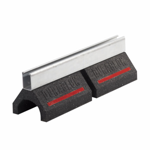 Eaton B-Line Pyramid Rooftop Supports