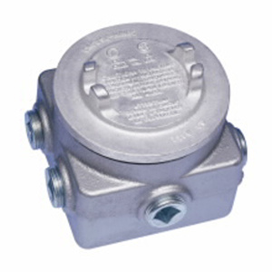 Eaton Crouse-Hinds Conduit Junction Boxes with Cover Malleable Iron