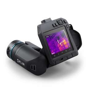 FLIR Thermal Imaging Cameras 300 deg C - 2000 deg C (572 deg F - 3632 deg F) LCD Rechargeable Battery