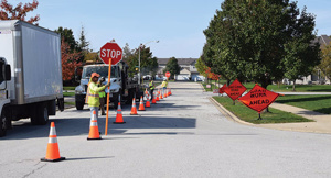 Cortina DW Series Traffic Cones with Reflective Collars 28 in 10 lb Orange GCNM
