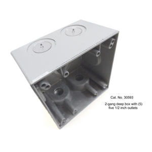 Mulberry Metal Weatherproof Outlet Boxes 2 Gang 2.625 in Metallic 1/2 in 5 Hub