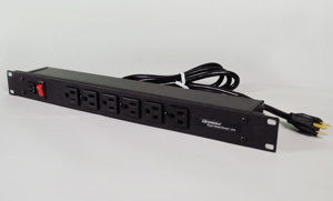 Wiremold J6 Plug-in Outlet Center® Series Power Strips