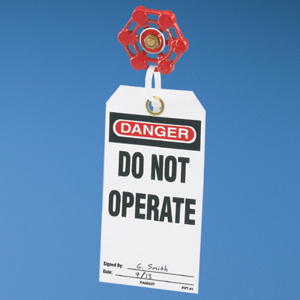 Panduit Do Not Operate Lockout Tags Danger Do Not Operate Vinyl Black/Red/White 5-3/4 in H x 3 in W