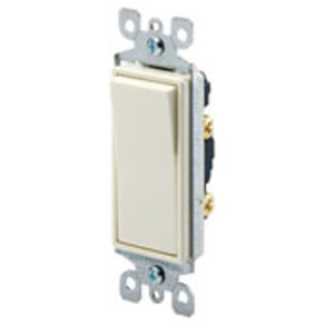 Leviton SPST Rocker Light Switches 15 A 120/277 V Decora® White